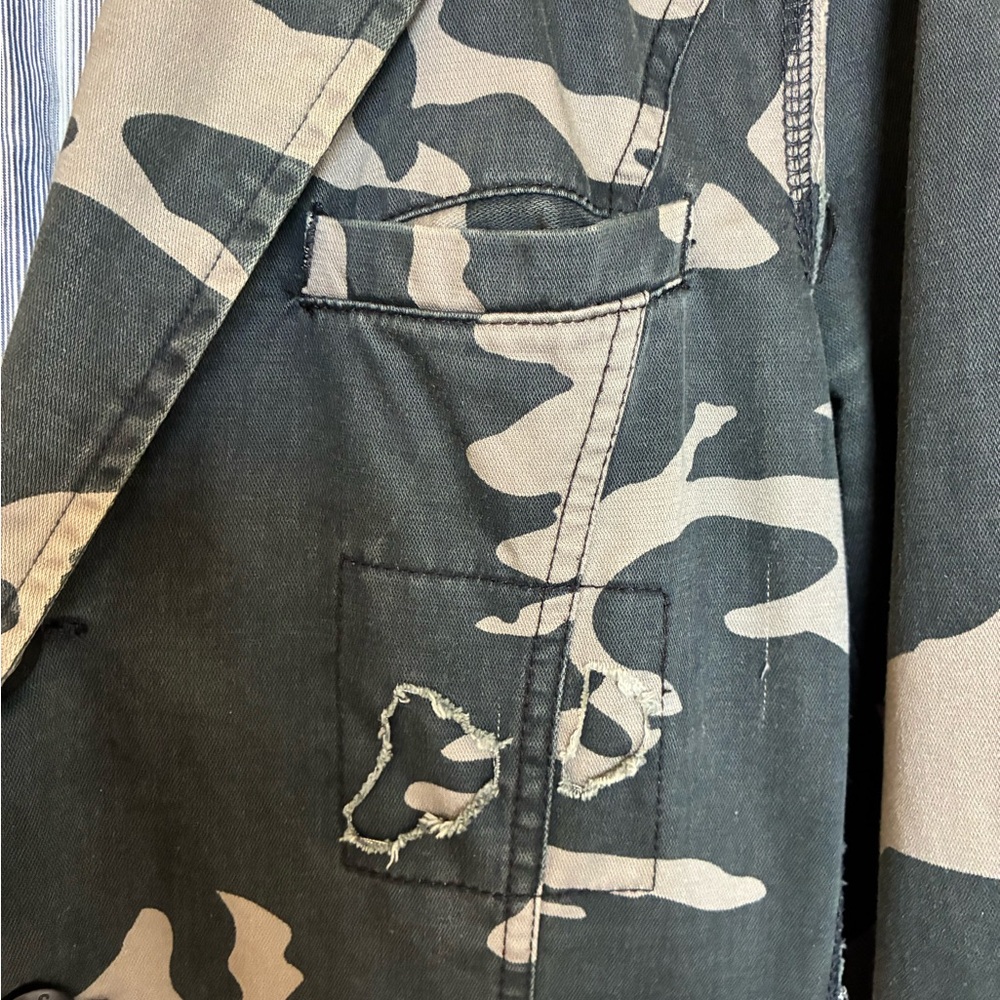 Triple Five Soul Camouflage Military Style Jacket - Picture 5 of 16